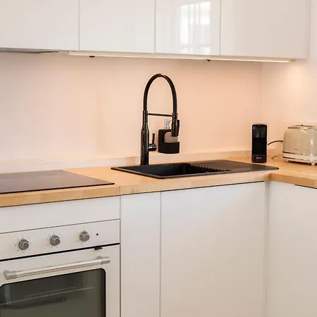 Parco vacanze Modern Retreat: 3 Bedroom In The Old Village Quarteira